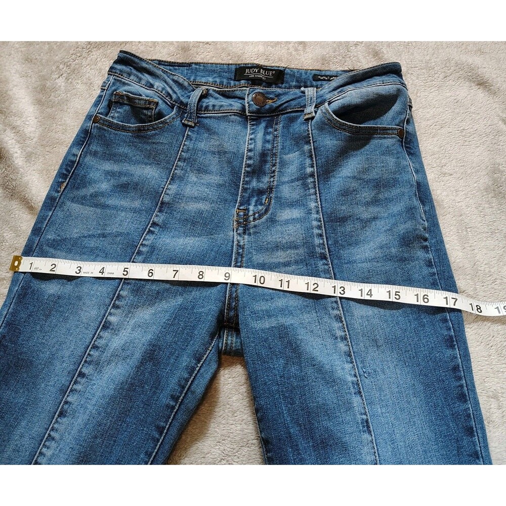 Judy Blue Jeans Womens 7/28 Super Flare Fit Center Seam Raw Hem Pants READ - Picture 6 of 11